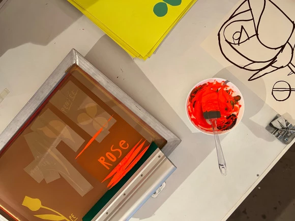 Atelier d'initiation à la sérigraphie avec l'artiste Julie Legrand