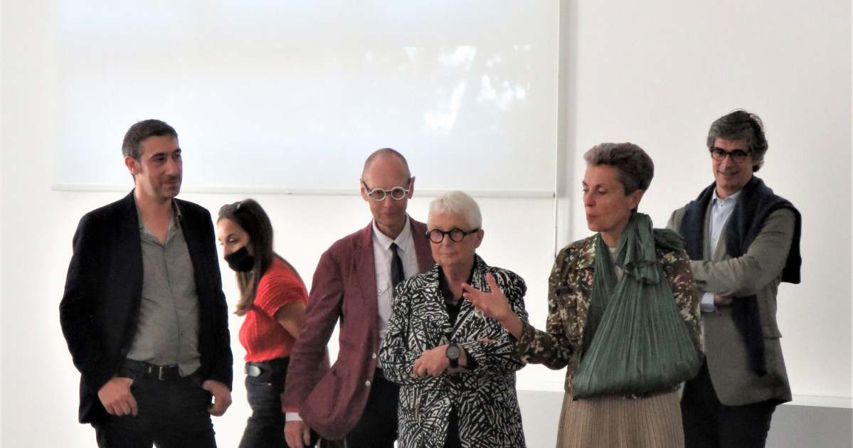 Visite Vip Avec Laure Martin Et Clément Nouet Commissaires De L