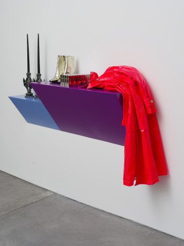 Sylvie Fleury, vue de l'exposition « Thunderb », Mrac Occitanie, Sérignan, 2025. Photo : Aurélien Mole