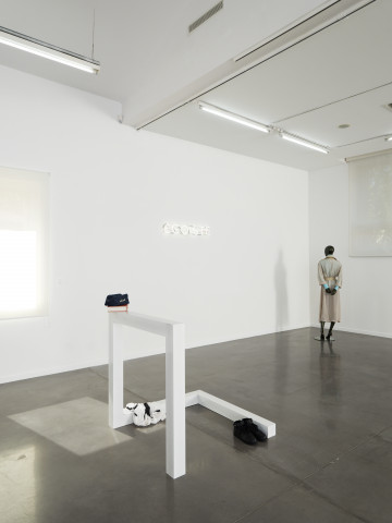 Sylvie Fleury, vue de l'exposition « Thunderb », Mrac Occitanie, Sérignan, 2025. Photo : Aurélien Mole