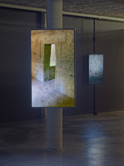 Anna Meschiari, vue de l'exposition « Les dormeur.euse.x.s », Mrac Occitanie, Sérignan, 2025. Photo : Aurélien Mole