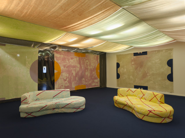 Anna Meschiari, vue de l'exposition « Les dormeur.euse.x.s », Mrac Occitanie, Sérignan, 2025. Photo : Aurélien Mole