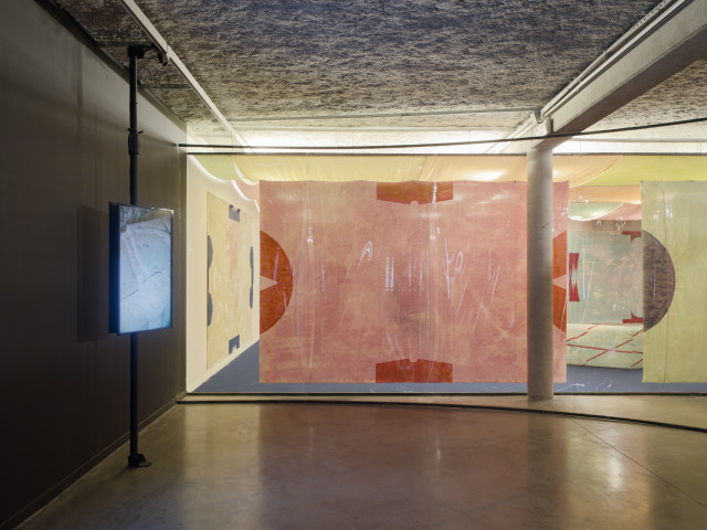 Anna Meschiari, vue de l'exposition « Les dormeur.euse.x.s », Mrac Occitanie, Sérignan, 2025. Photo : Aurélien Mole