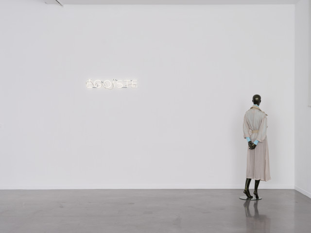 Sylvie Fleury, vue de l'exposition « Thunderb », Mrac Occitanie, Sérignan, 2025. Photo : Aurélien Mole