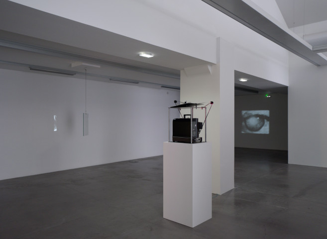 Philippe Decrauzat, vue d'exposition, "Intercisio". Mrac Occitanie, Sérignan, 2026. Photo : Aurélien Mole.