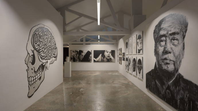 "Stop The Machine !" De l'IA, de A à Z, de 1968 à aujourd'hui, de 4000 à 400 œuvres…", exposition anniversaire des 20 ans du Mrac Occitanie, Sérignan, 2026. Simulation 3D, La Société Molle © Jean-Baptiste Lepeltier
