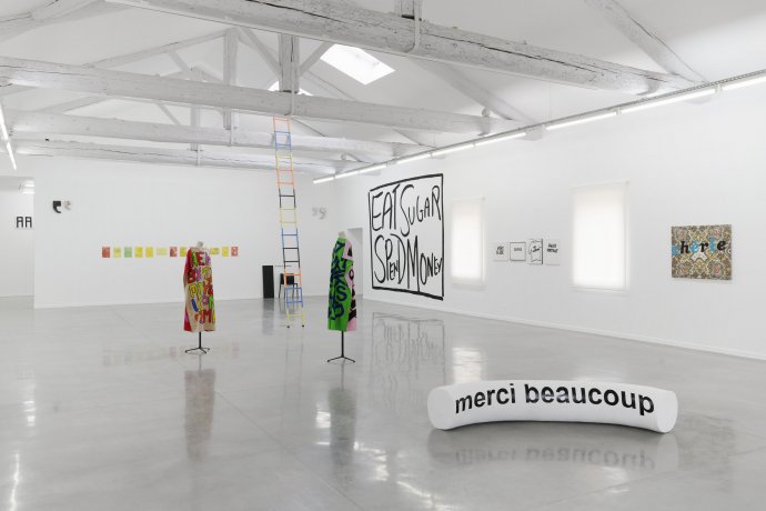 Vue de l'exposition « Aoulioulé », Mrac Occitanie Sérignan, 2022. Photographe : Aurélien Mole.