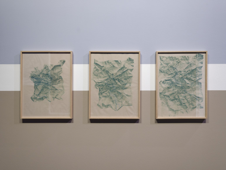 Armelle Caron, vue de l'exposition « Le ressac des cahiers jaunes », Mrac Occitanie, Sérignan, 2025. Photo : Aurélien Mole