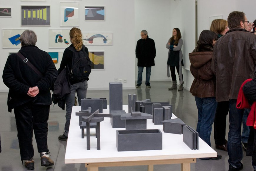 "Architecture en lignes", Vue de l'exposition au Mrac, Sérignan, 2010. Photographie Jean-Paul Planchon.
